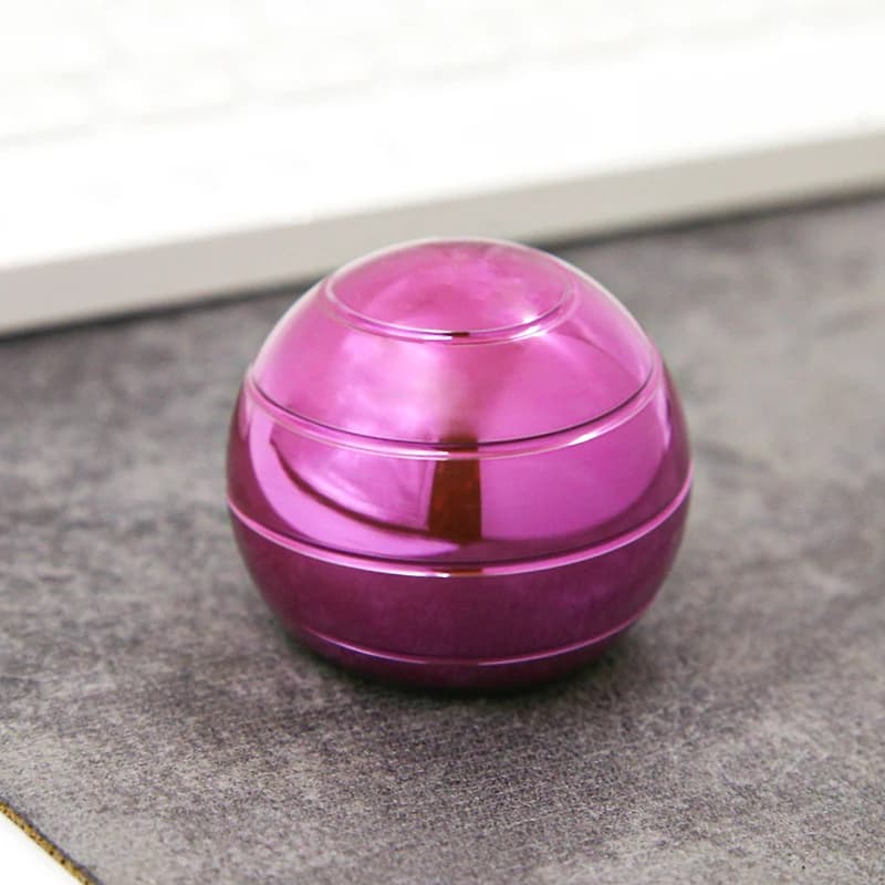 Giroscopio sferico con parte superiore in metallo rotante da tavolo Fidget Spinner Giocattoli antistress per ufficio Giocattoli agitati per regalo per adulti