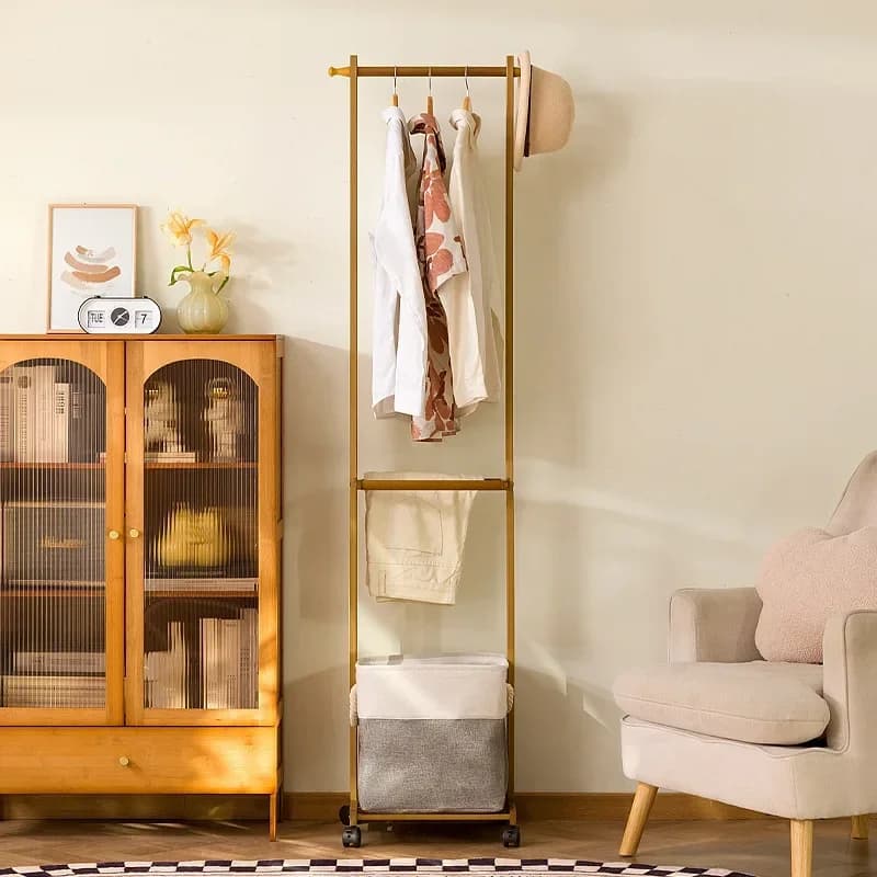 Household light luxury high-end hanger in the bedroom, movable hanger for hanging clothes, movable drying rack