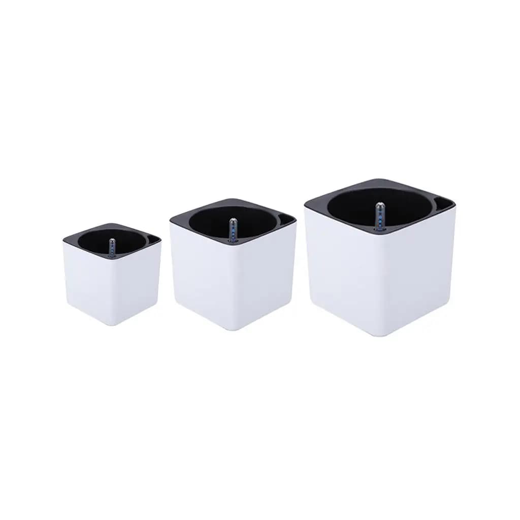 Fioriera quadrata autoirrigante con indicatore dell'acqua bianco
