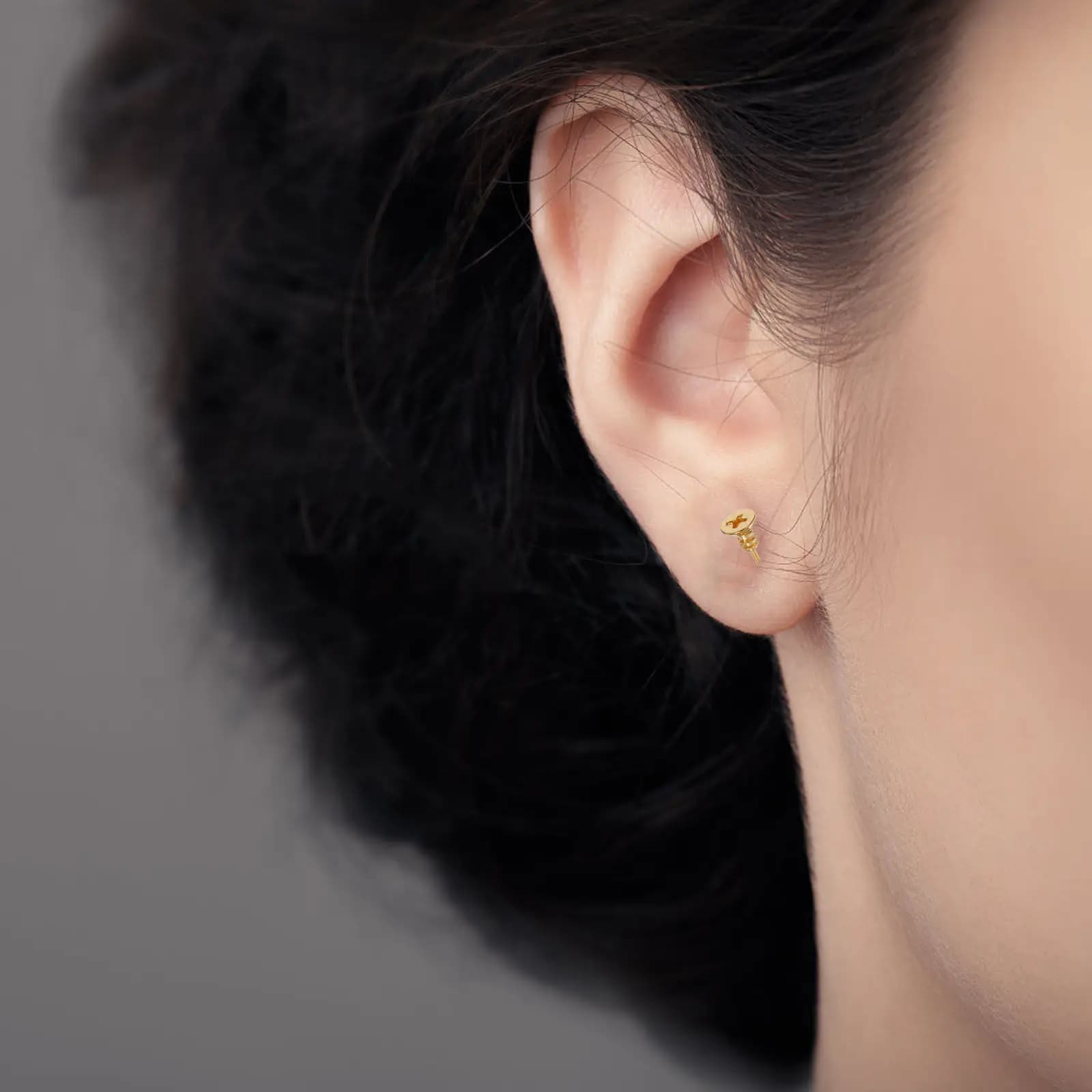 2Pcs Stainless Steel Spiral Earrings Helix Hooks Cartilage Studs Punk Style Screw on Dangle Earrings for Sensitive Skin Unisex