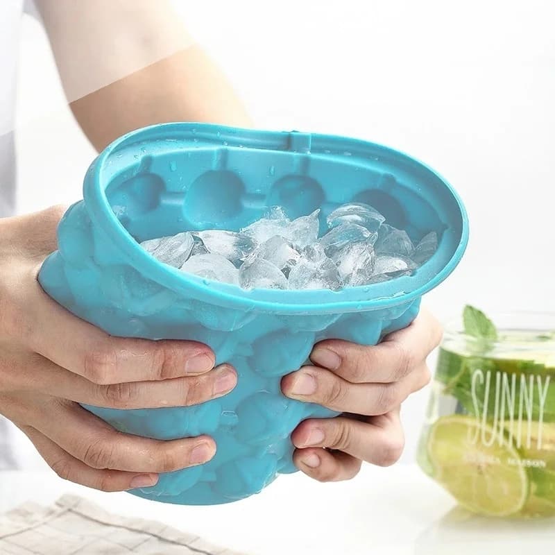 Secchiello per Ghiaccio in Silicone con Coperchio Creativo, Stampo Doppio per Cubetti di Ghiaccio, Portatile per Casa, Cucina, Bar, Salvaspazio, Essenziale per l'Estate 2026