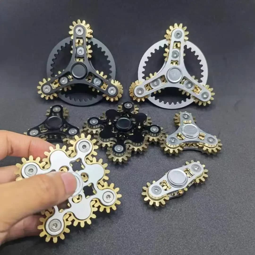 Nuovo Doppio Ferris Gear Fidget Spinner Nove Denti Collegamento Mano Spinner EDC Gear Collegamento Dito Giroscopio Giocattolo per Bambini Adulti