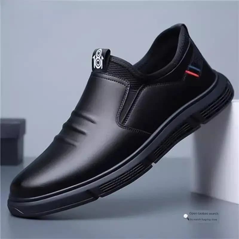 Stivali da Lavoro da Uomo Antiscivolo Impermeabili, Scarpe in Pelle Resistenti all'Usura per Cucina, Ufficio e Lavoro