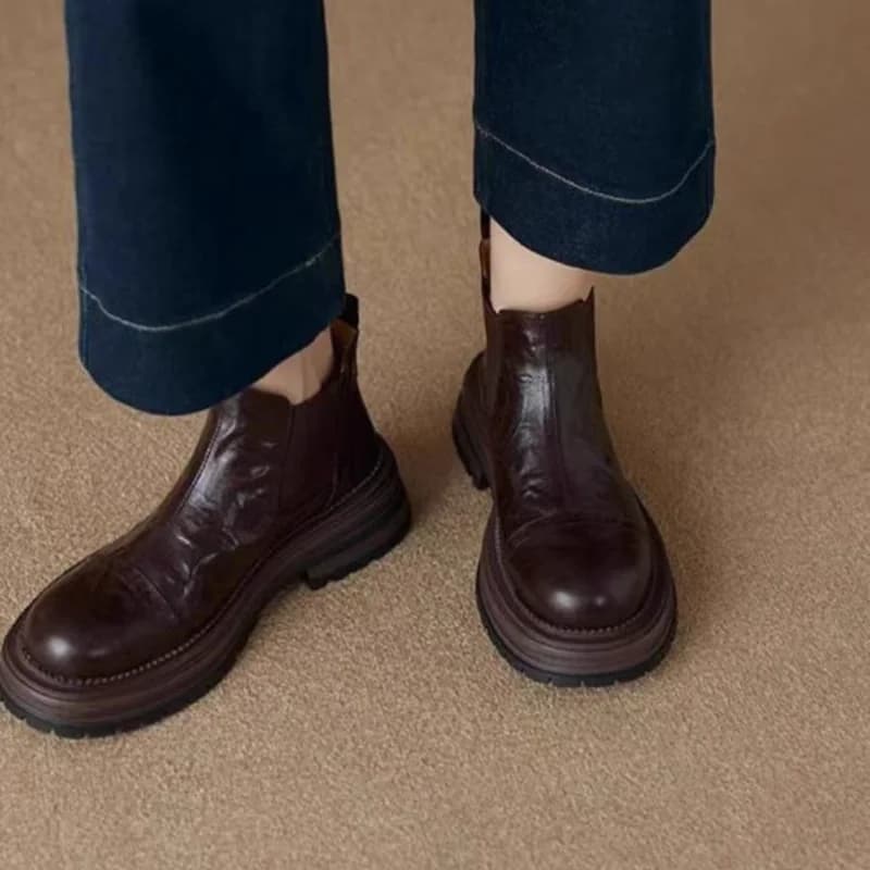 Vintage Sheep Leather Round Toe Winter Warm Chelsea Boots Med Heels Slip on Superstar European Designer Ankle Boots