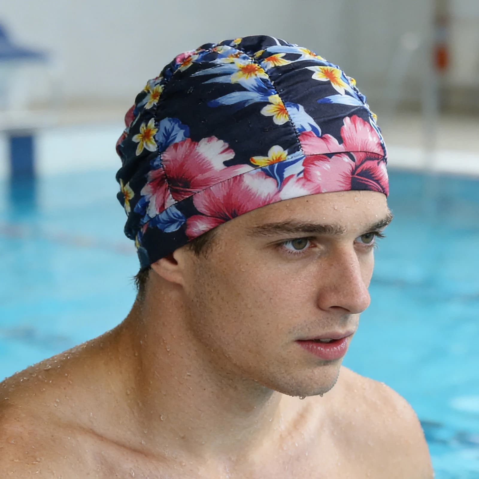 Cuffia da nuoto oversize traspirante con protezione per le orecchie, leggera, elastica e flessibile, attrezzatura per immersioni e nuoto