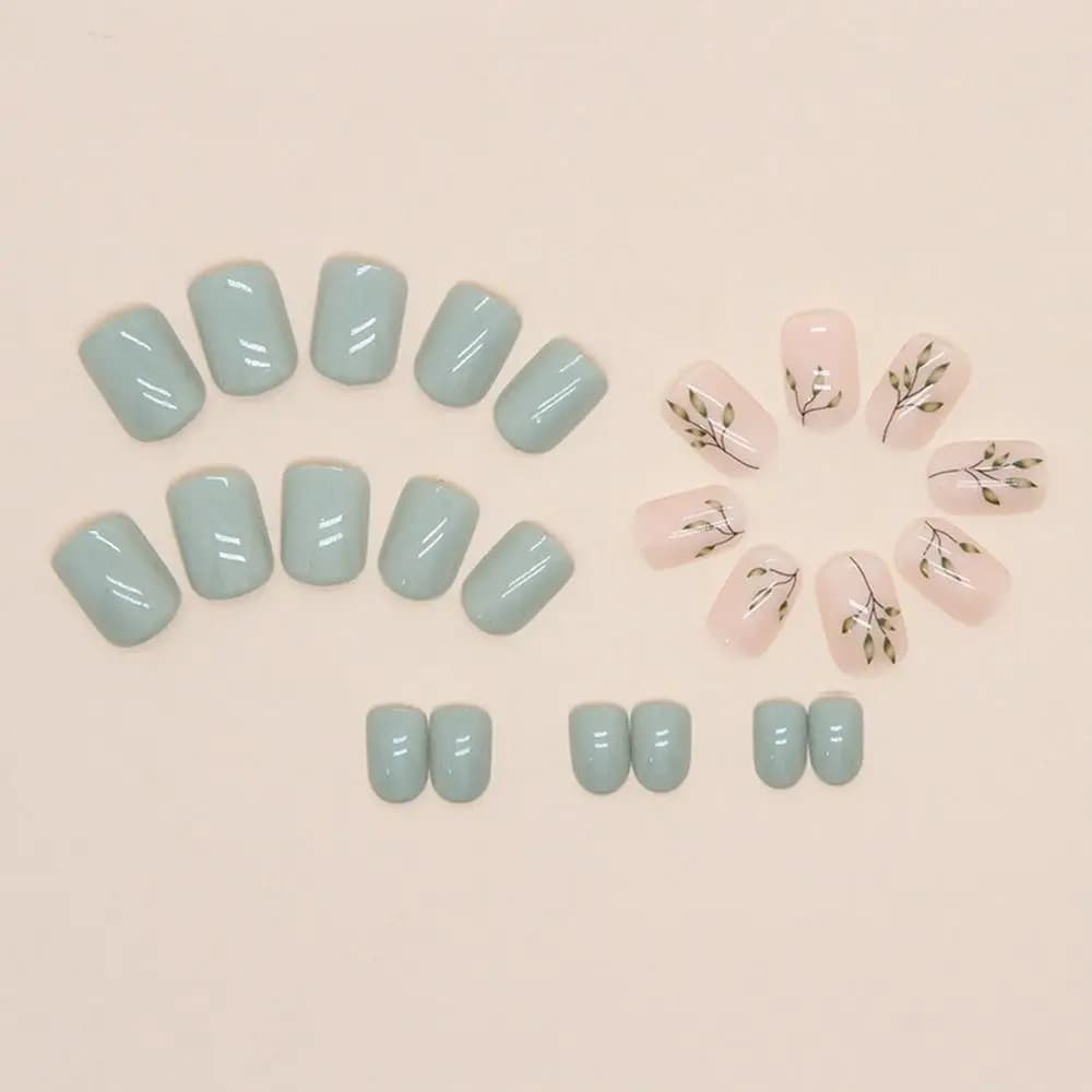 Popolare Set di 24 Unghie Finte Eleganti con Sfumatura Verde e Motivo a Foglia, Prodotto per Nail Art Femminile