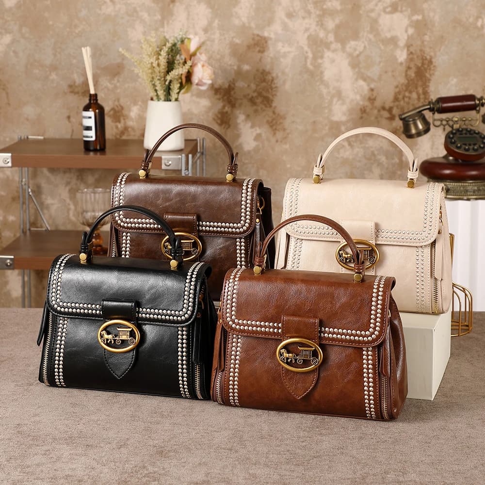 Borsa da donna 2026, nuovo stile popolare, borsa a tracolla di design di alta gamma, borsa a tracolla piccola quadrata di lusso leggero