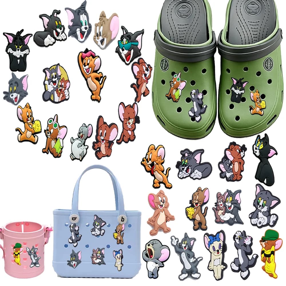 1-100Pcs Hot Toys Cartoon Animation Series PVC Shoe Charms Accessories DIY Creativity Cat Sandal Wristbands Party Decorations