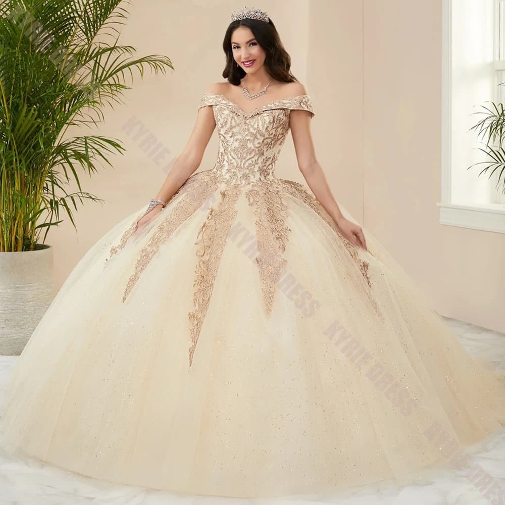 Elegant Quinceanera Dress Customized Sweetheart Neck Sleeveless Crystal Beading Tulle Ball Gown Party Birthday Sweet 15 16 Dress