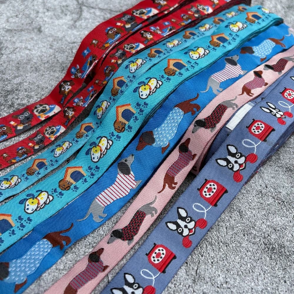 10 Iarde 16MM/22MM Vari Modelli di Nastro Jacquard con Disegni di Bassotto e Jack Russell Terrier per Decorazione Guinzaglio per Cani