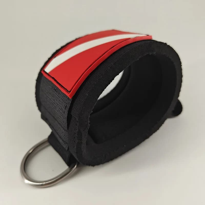 Cinturino da Polso per Immersioni Universale Regolabile con Imbottitura in Neoprene, Anello a D in Acciaio Inox e Bandiera Subacquea