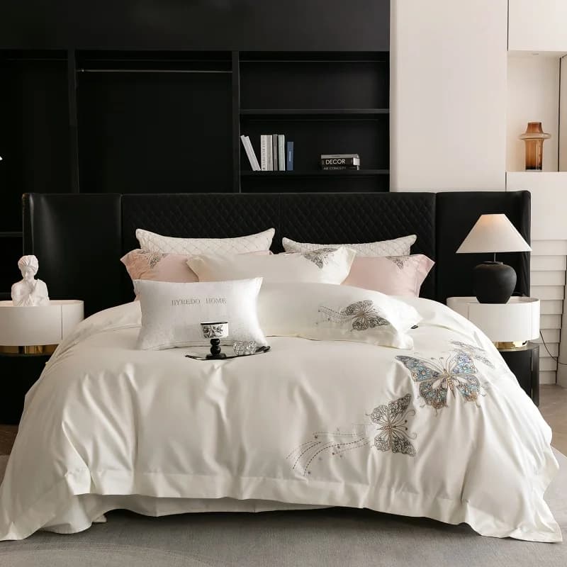 2025 New set of bed linen with luxury butterfly embroidery 1000TC Egyptian cotton cover Set of sheets or pillowcases with corners