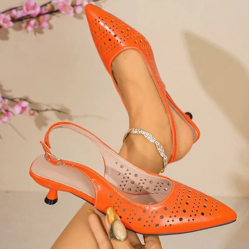 2026 Summer Lady sandals Light Weight Pointed toe Retro Comfortable simple and elegant Women shoes