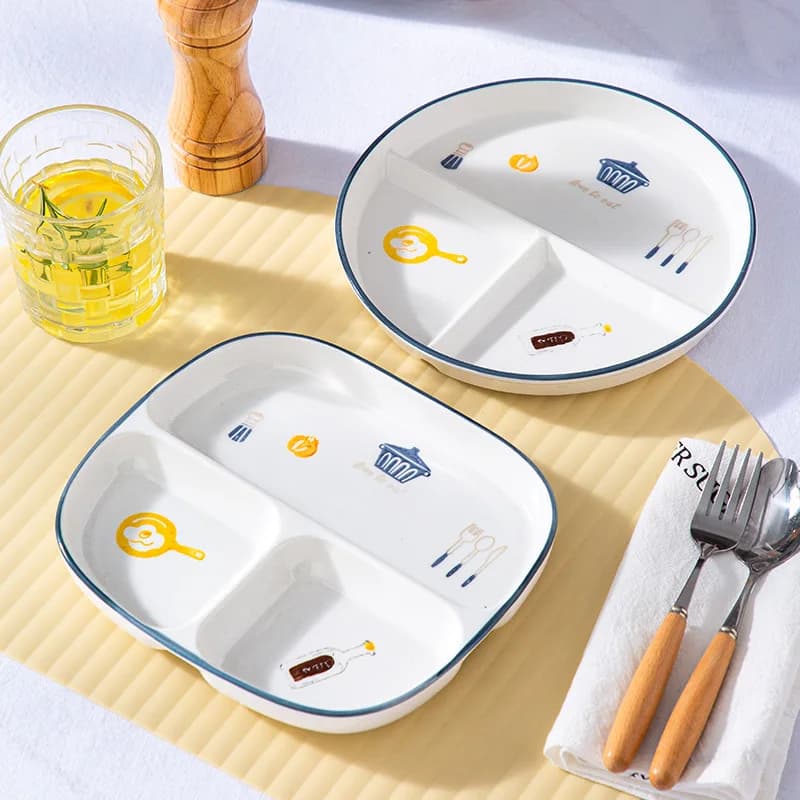Western noodle dish for breakfast Quantity plate for weight loss to three grills for domestic use Crocodile dishes for 3 grills for children