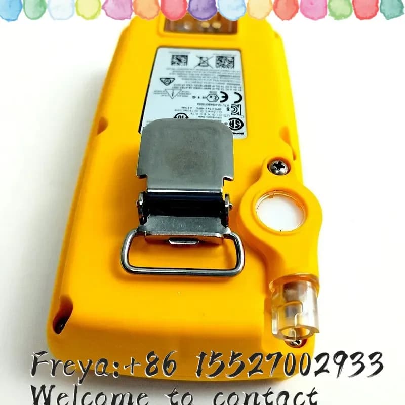 BW Conventional 4-in-1 Detector BW MaxXTII Combustible, Oxygen, Carbon Monoxide, Vulcanization