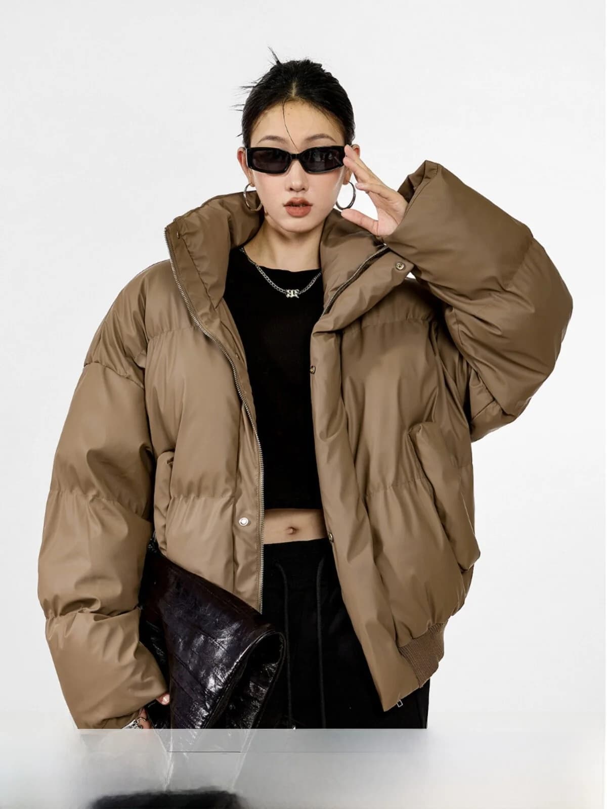 Ich Mode American Retro Thickened Short Cotton Jacket Women's Winter Coat Zipper Closure Long Sleeve Loose Fit Ladies Coat