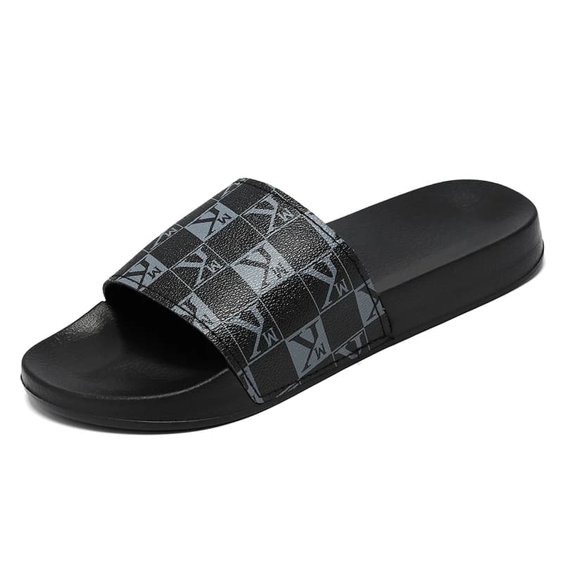 Summer Men's Lightweight Sandals Large Size Fashion Casual Thick Sole Soft Shoes Men's Women's Slippers