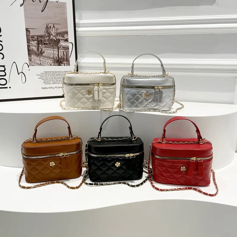 2026 new mini shoulder bag Camellia lingeries chain box small bag for women shoulder bag crossbody bag