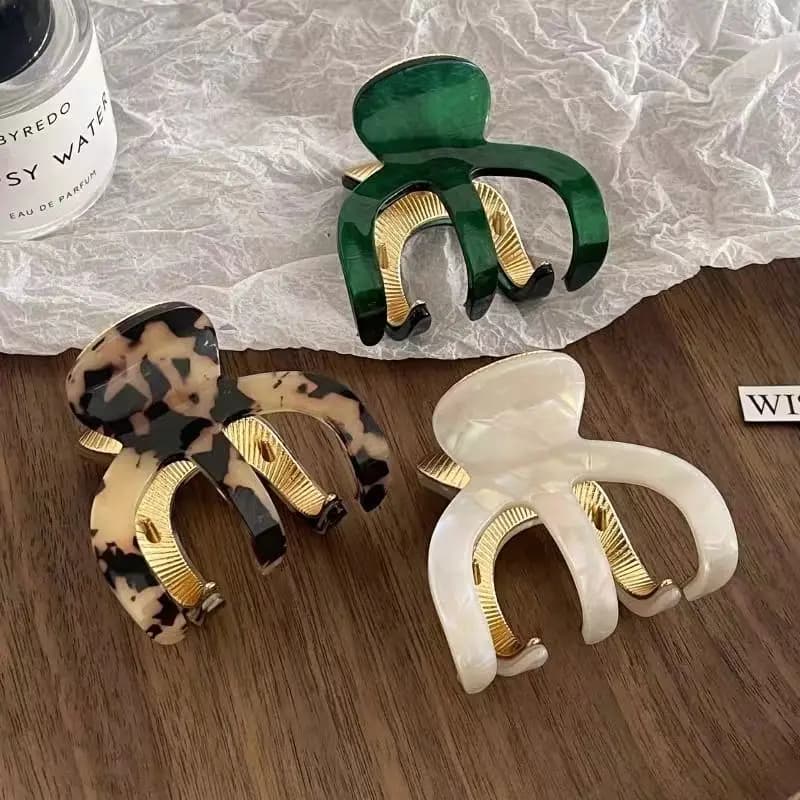 New Boutique High Quality Leopard Acetate Hair Claws Shark Clips for Women Adult Leopard Print Hairgrips Hair Crabs Headdress