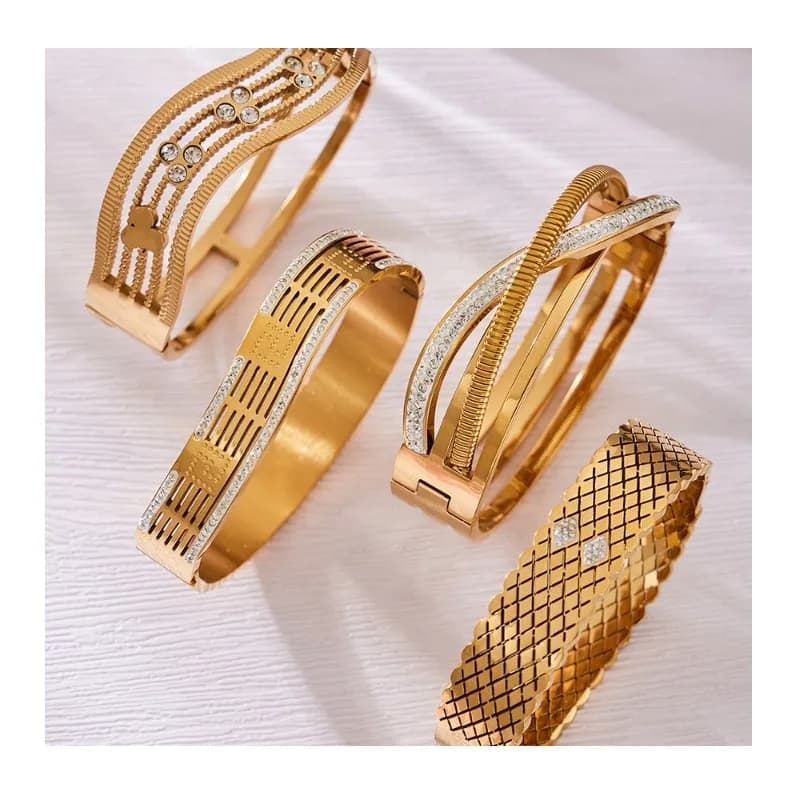 Mystery Stainless Steel Hollow Strap Buckle Bracelet Simple Personality Zircon Plated Real Gold Bracelet