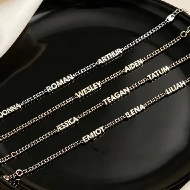 Braccialetto Personalizzato con Nome in Acciaio Inossidabile, Catena Cubana, Regalo per la Festa della Mamma, Nomi di Famiglia e Bambini, Regali di San Valentino