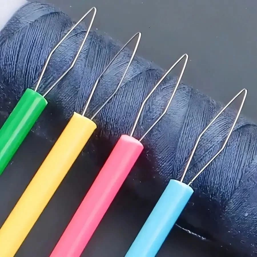 Set di 3 Pezzi di Dispositivi per Infilare in Plastica Colorata - Strumento Cilindrico per Infilare, Accessori per Cucito Fai-da-Te, Ago Pratico