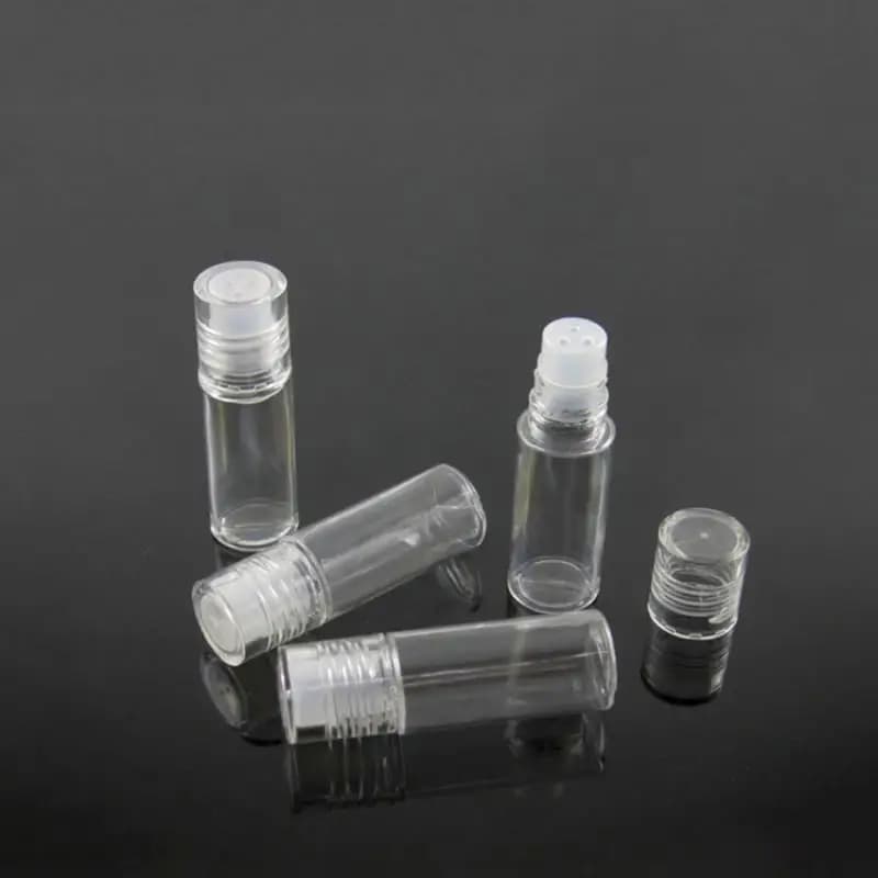 5 Pieces Mini 3ml Transparent Vacuum Containers for Free Powder, Plastic Bottles with 3 Holes and Sieve, Rechargeable for Umbrella and Cosmetic
