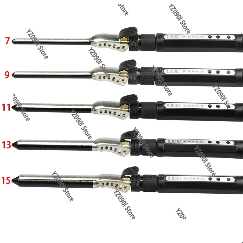 Mini Ferro Arricciacapelli da 7mm con Clip, Piccola Bacchetta Rotante per Capelli Corti e Acconciature Voluminose