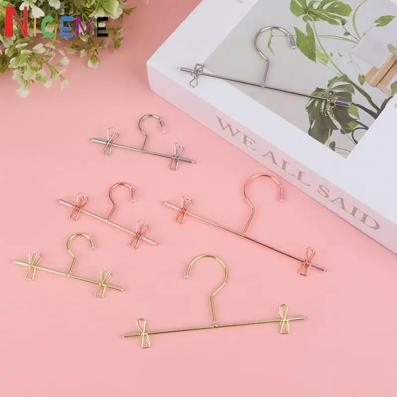 1 pcs miniature hangers for doll house hangers for clothes for dolls accessories for decoration gift toy