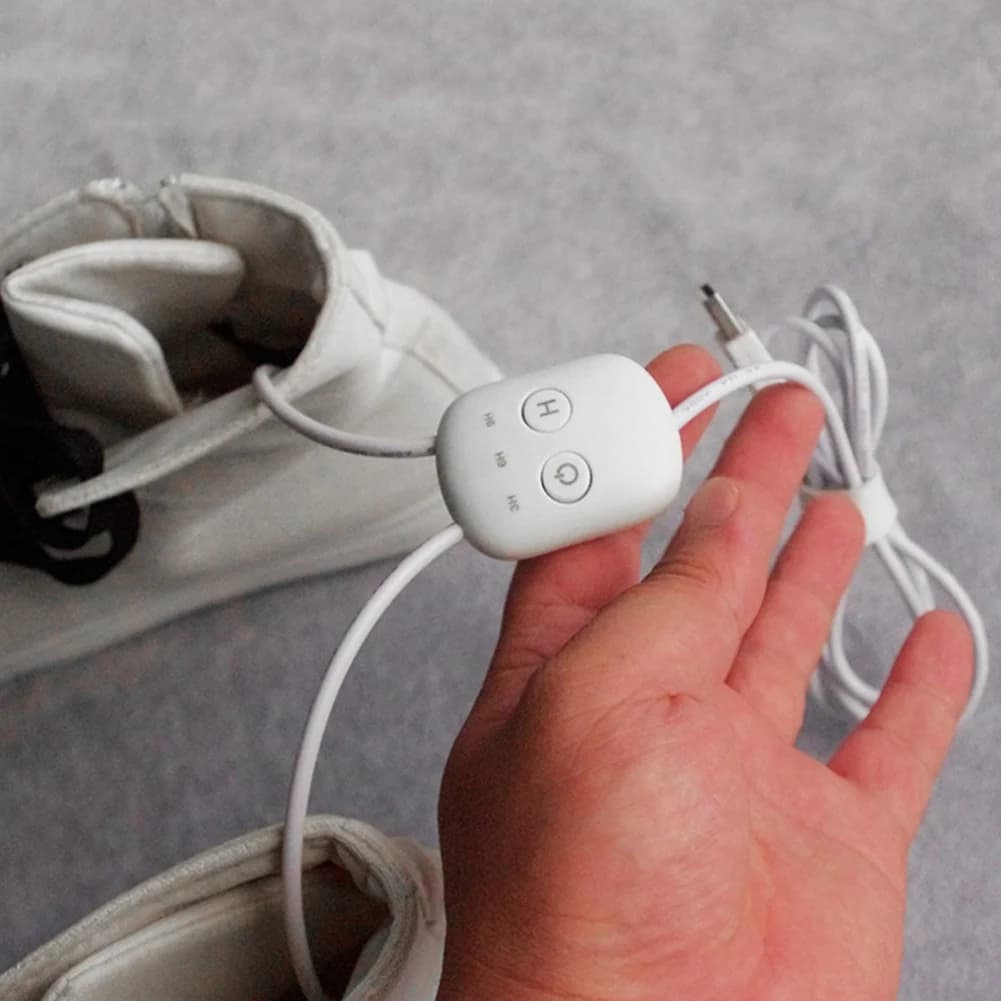 A04G-4X USB portatile Asciugatrice per scarpe Tappetini riscaldanti Scaldapiedi Deodorante Dispositivo di deumidificazione Adatto a scarpe diverse