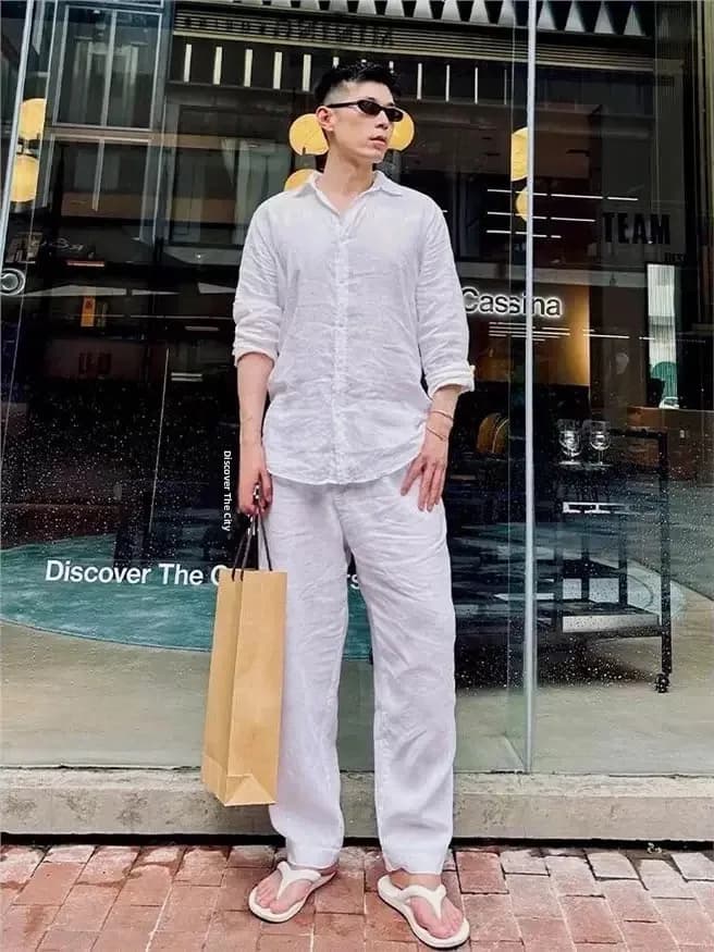 White Men's Summer Vacation Loose Feelings Sun Protection Shirt Two-Piece Set Complete OOTD Casual Sportswear Ensemble