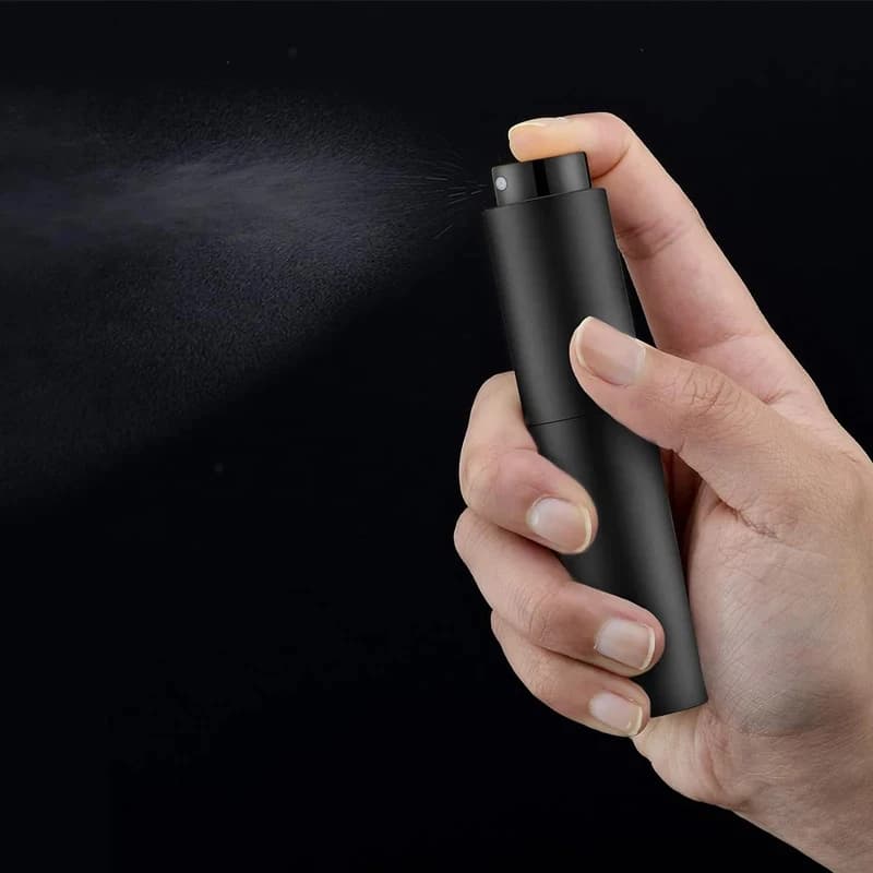 10 ml Travel Perfume Sprayer, Rechargeable Container for Cologne, Vacuum Dispenser for Mini Sprayer (Black)