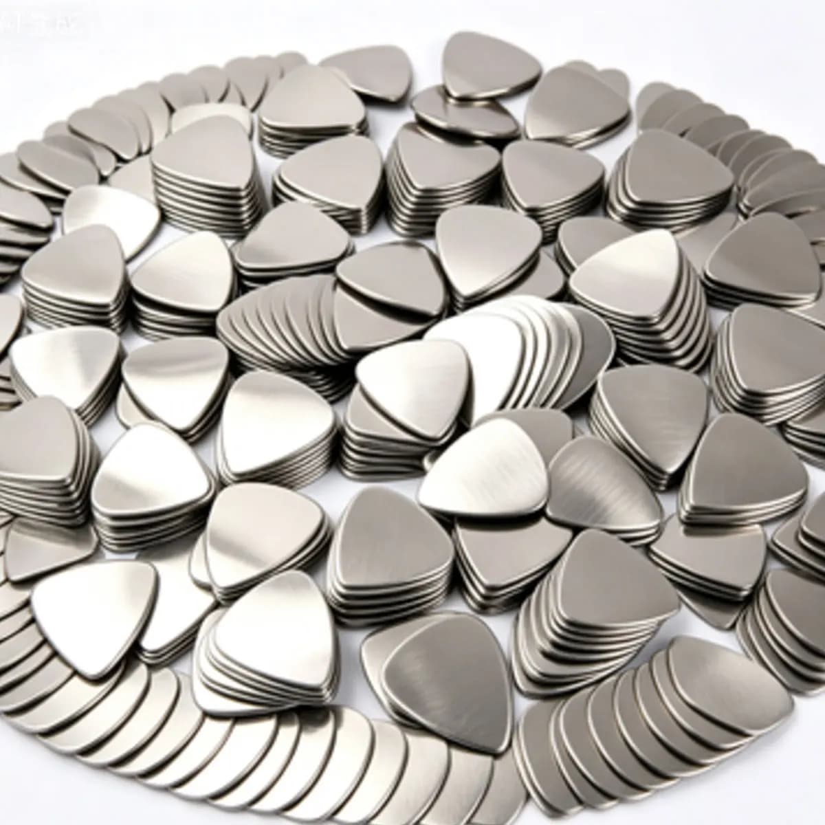6/12Pcs 0.3mm Thin Stainless Steel Guitar Picks, Wear Resistant Solid Metal Plectrums, Versatile Instrument ZSY