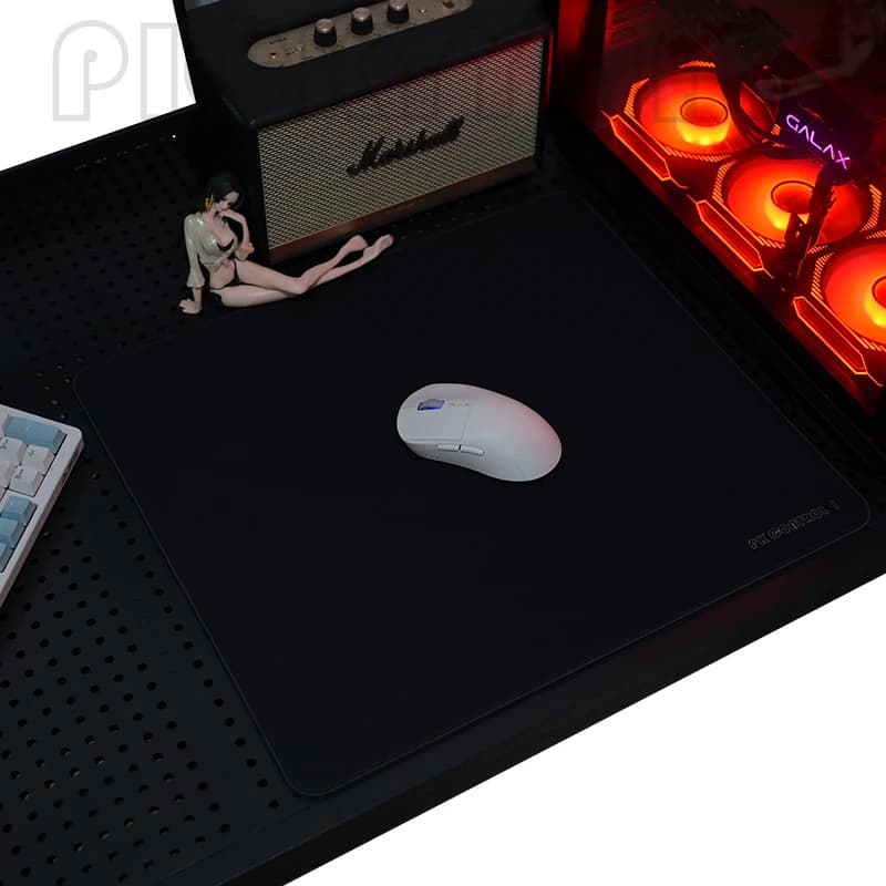 PICKYYMAY Pk Control 1 Tappetino per mouse da gioco professionale Tappetino per mouse premium Tappetino per mouse per velocità e controllo Tappetino per mouse Tappetino per scrivania Bianco