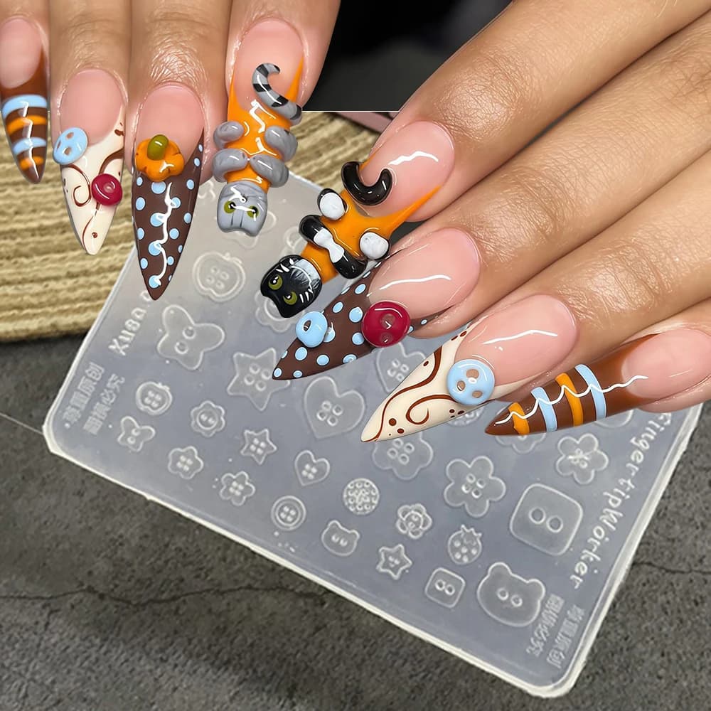 Stampo in Silicone 3D per Nail Art, Strumento per Decorazioni Unghie Carine, Accessori per Manicure Fai da Te da Donna, Modelli Multipli di Bottoni, Piccoli Modelli, Forniture per Fibbie in Resina
