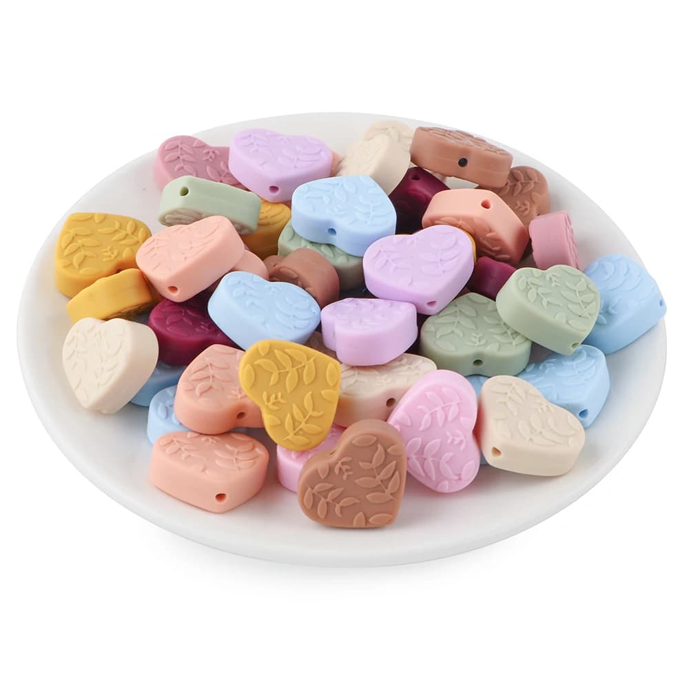 10 pezzi di perline in silicone a forma di cuore con motivo a foglie, perline focali in silicone solido, accessori per gioielli fai da te