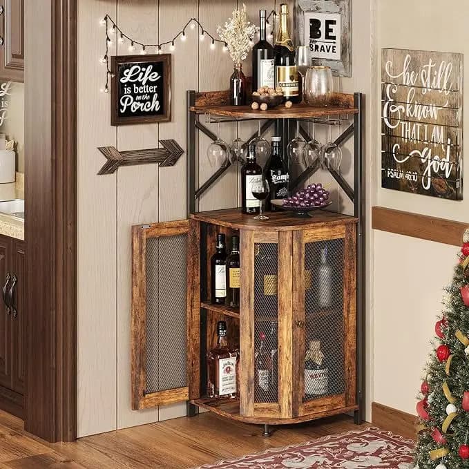 Mobile Bar Angolare con Portabicchieri, Cantinetta Industriale Salvaspazio, Armadietto a 4 Ripiani con Anta a Rete, Mini Bar Domestico