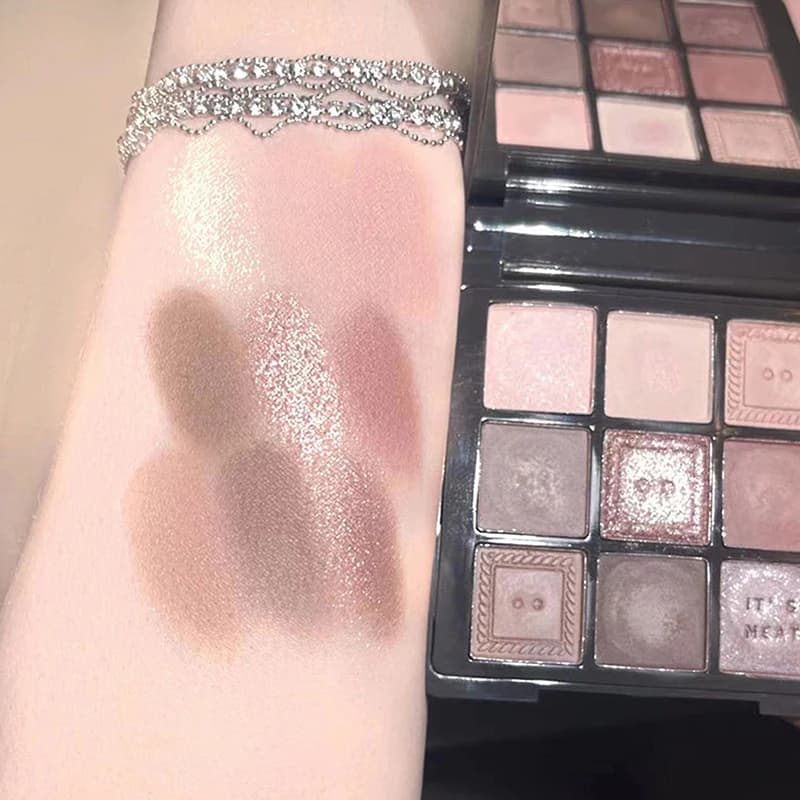 Palette Ombretti DIKALU, Tricco Occhi Glitterato, Pigmenti per Contorno, Palette Perlata Scintillante, Ombretti Coreani alla Moda