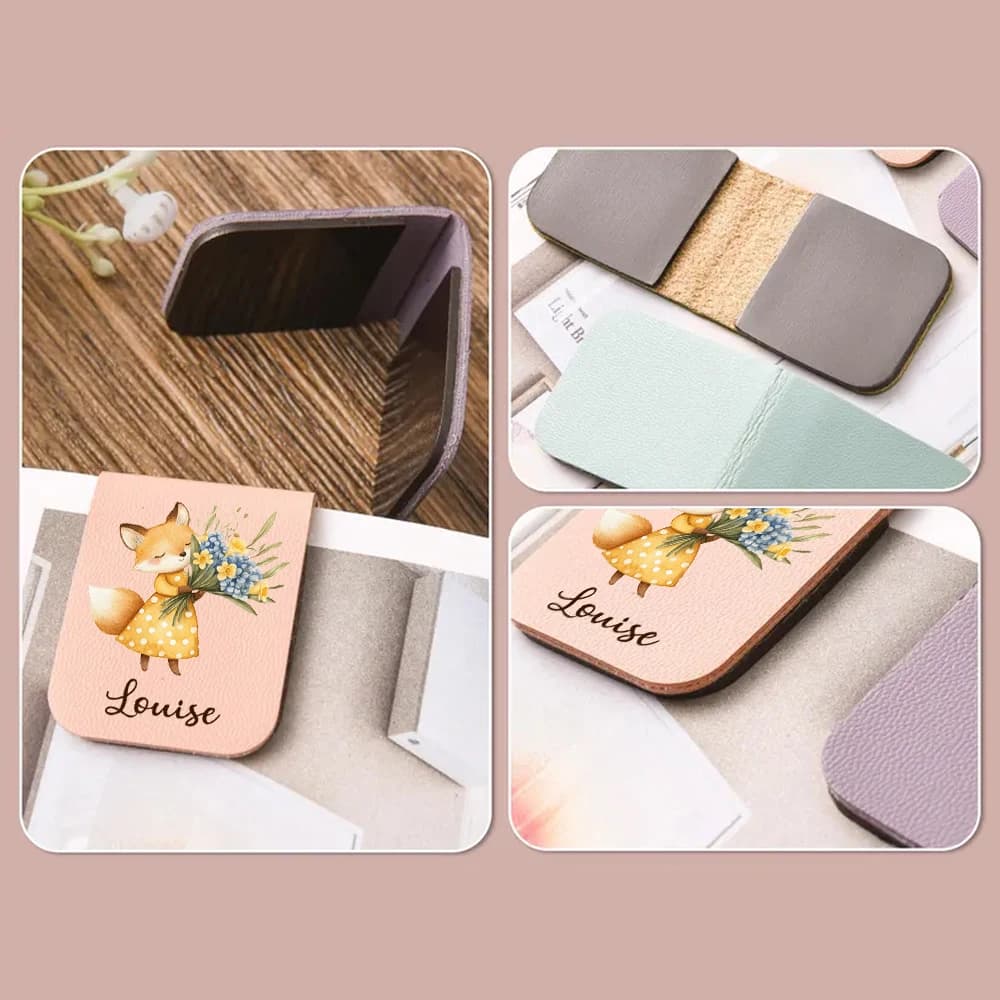 1 pezzo di grazioso segnalibro blu acqua con stampa del nome personalizzato e fiori freschi, ideale come regalo per bambini.