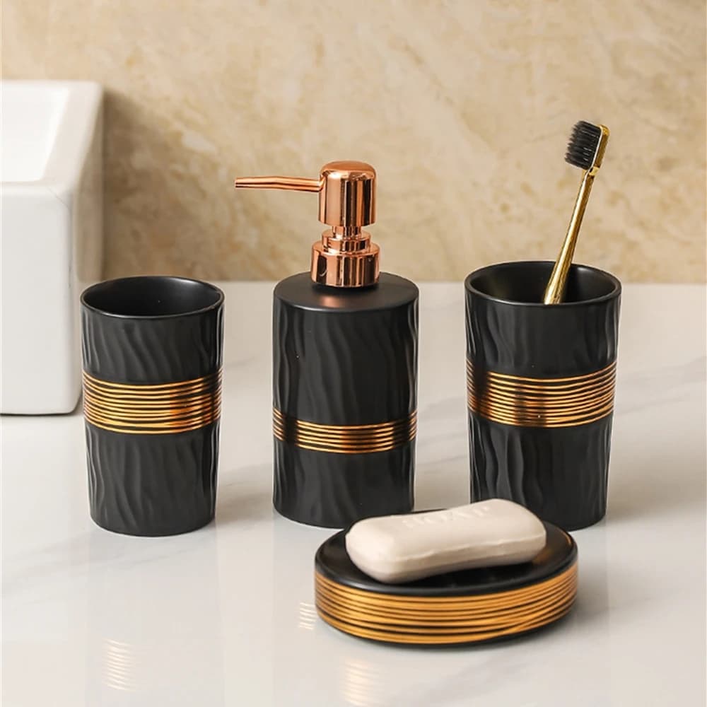 Set di 4 Accessori da Bagno in Stile Lusso Nero, Dispenser Sapone, Bicchiere per Collutorio, Portaspazzolino e Portasapone
