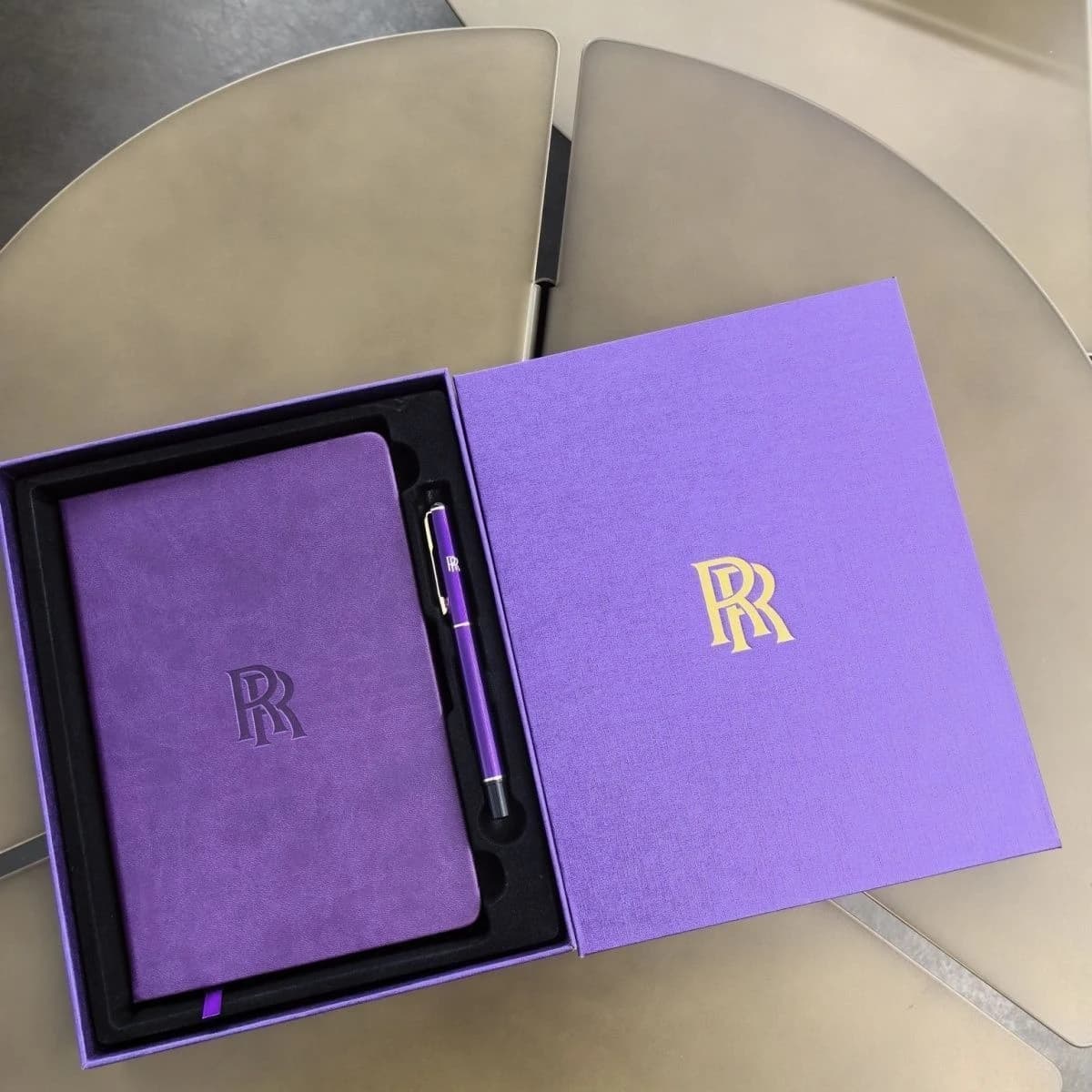 Business Office Luxury Notebook Gift Box Set Business Office Notepad Keychain For Rolls-Royce Cullinan Phantom Ghost Wraith Dawn
