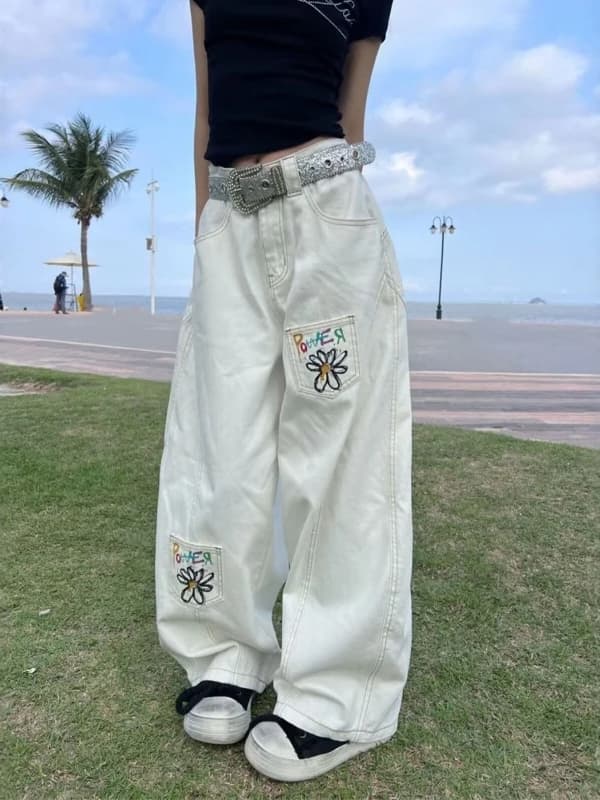 Retro American Vibe Street Style Embroidered White Flower Loose Fit Straight Leg Men's Jeans Casual Wear Polyester Blend