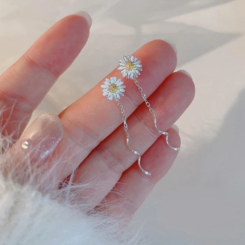 [HS] # 1 paio di orecchini pendenti a filo lungo con fiore a margherita color argento di tendenza per donna, gioielli da ragazza