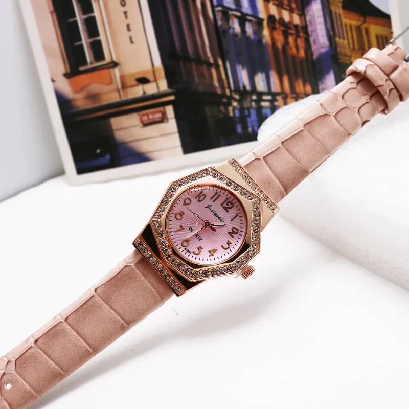 Women's Luxury Wrist Watch with Silicone Strap, Calendar and Dial with Rhinestones, for Student