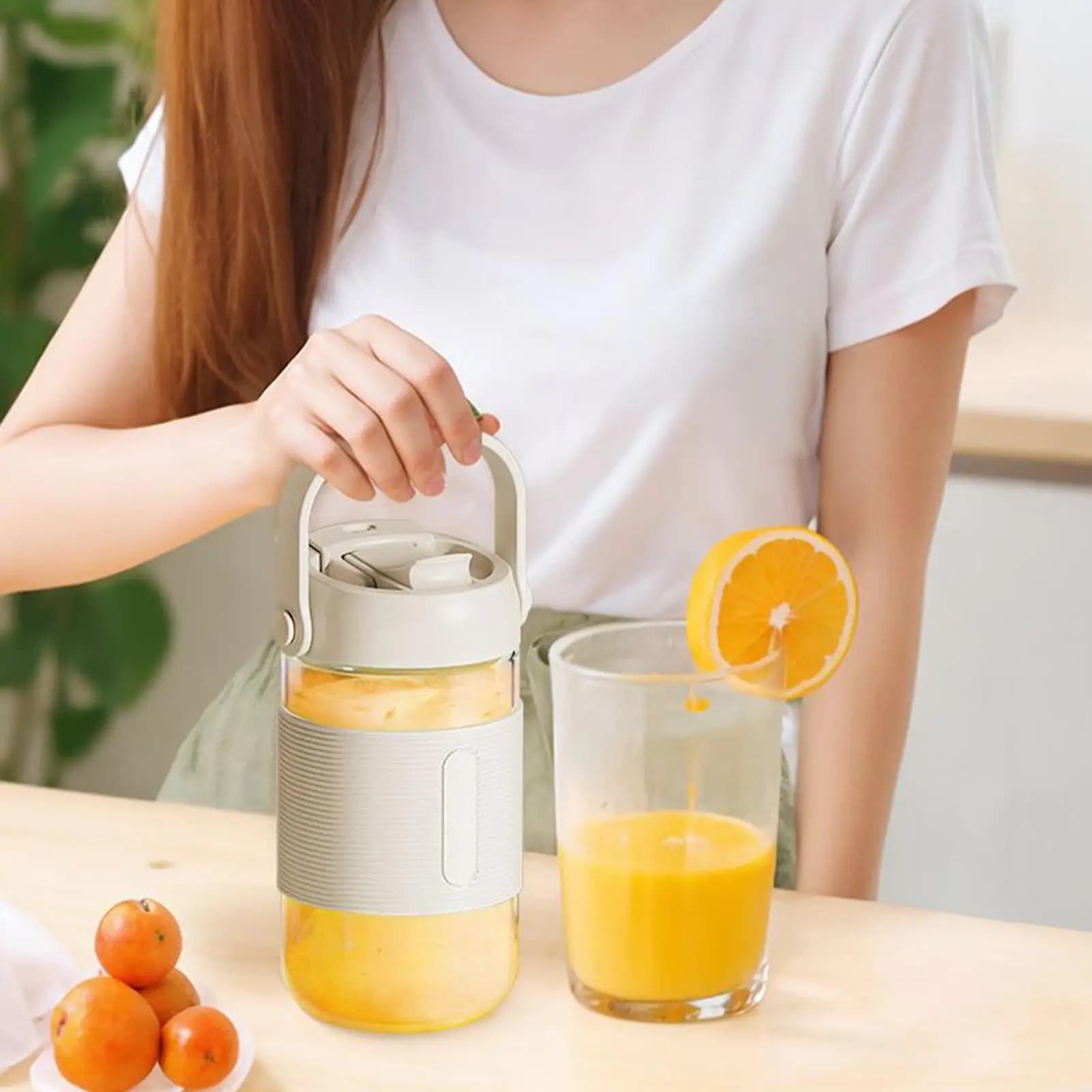 USB Portable Blender, Cold Spremiagrumi, Anti-loss Juice Extractor for Citrus, Lemons, Oranges, Pears, for Kitchen, Home, Camping, Office