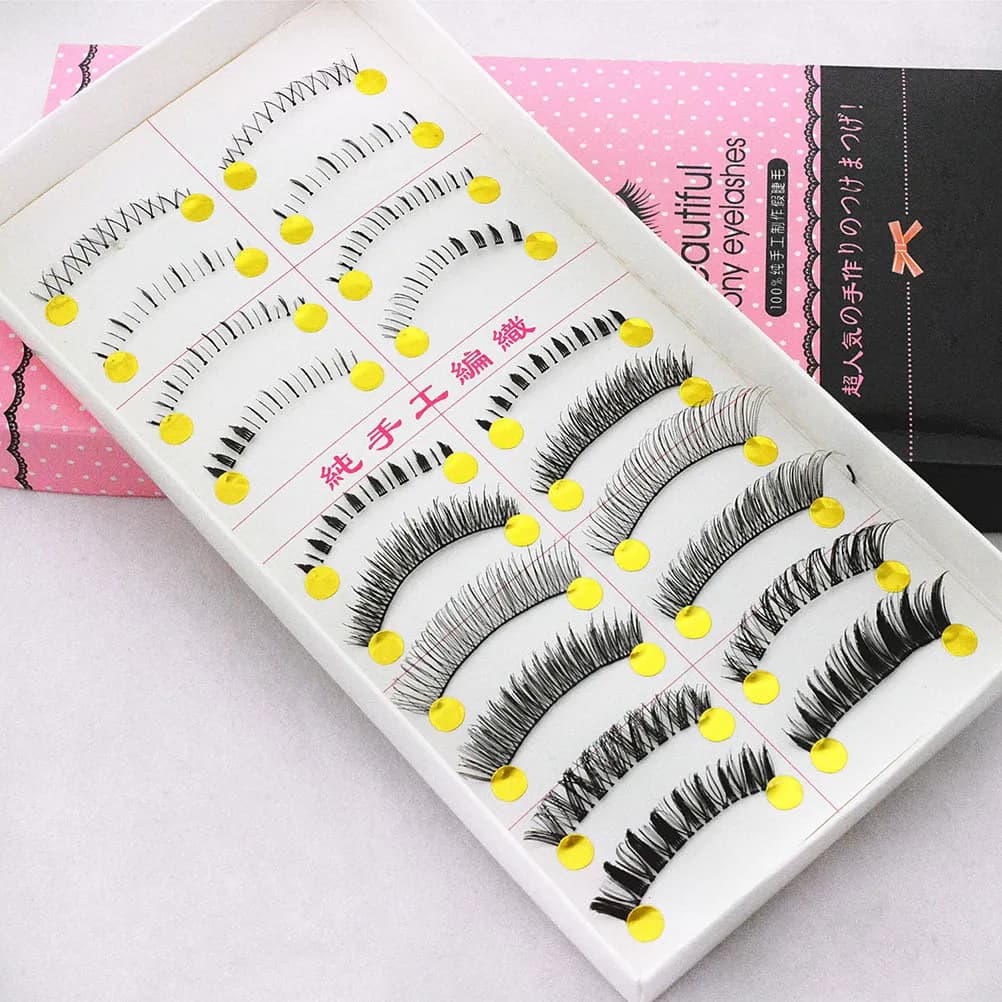 Set di 10 Paia di Ciglia Finte Naturali, Spesse, Lunghe e Ricci, Fatte a Mano, Riutilizzabili, Confortevoli, Senza Irritazioni, Look Glamour
