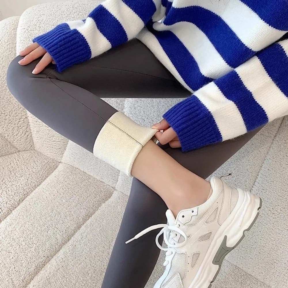 Comfortable High Waist Fleece Leggings Elastic Prevent Cold Velvet Tights Thicken Slim Warm Yoga Pilates Pants Women Wear