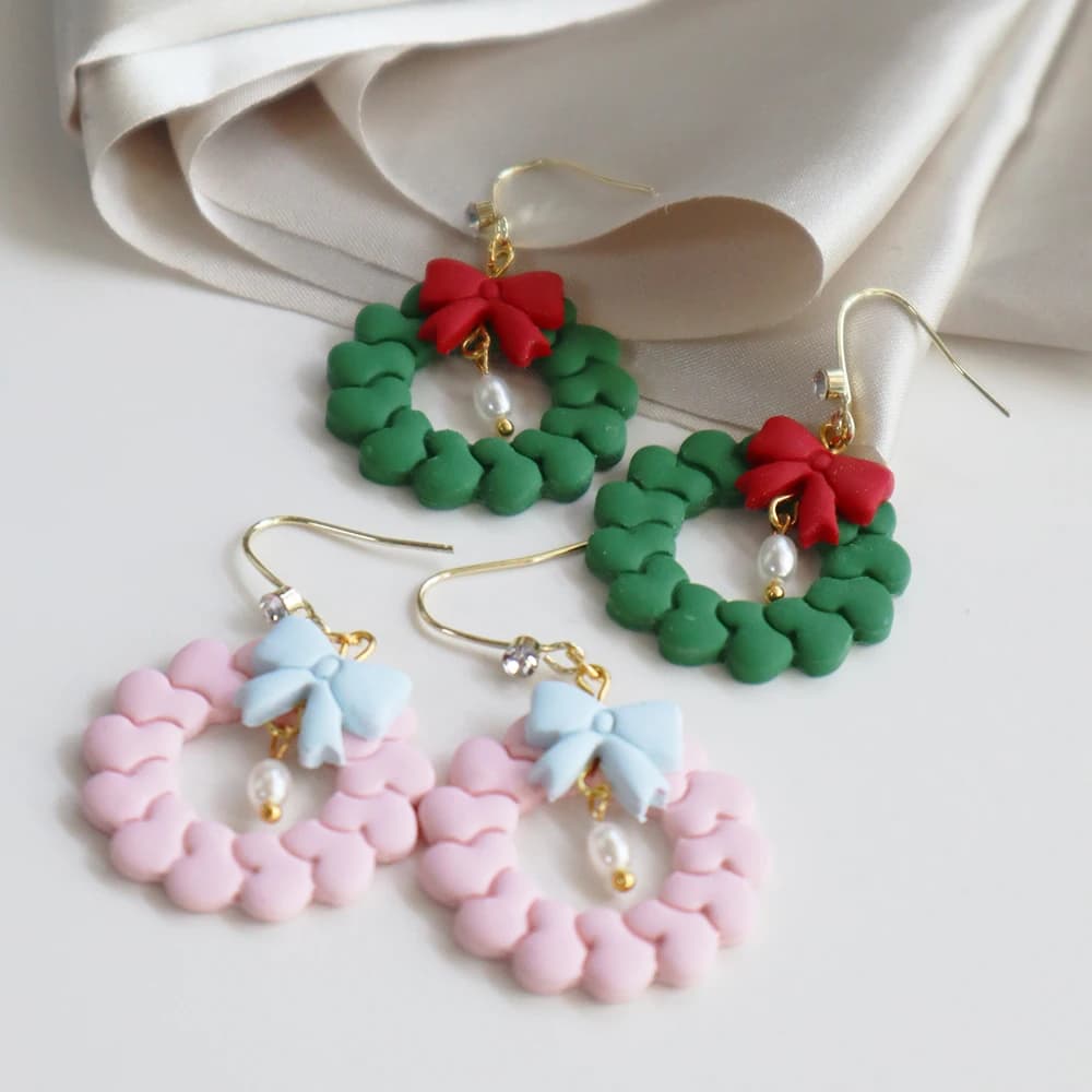 Orecchini pendenti di natale alla moda per le donne orecchini pendenti con ghirlanda di natale per ragazze orecchini pendenti con fiocco in argilla polimerica gioielli regali