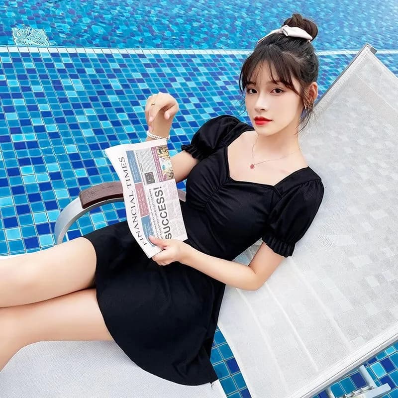 New Skirt Style One-piece Swimsuit for Women, Conservative and Slimming, Instagram Style Student Girl Hot Spring Swimsuit