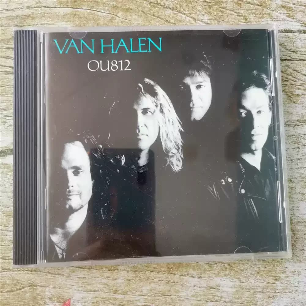 CD Van Halen OU812 （Released in 1988) Was The Band's Second Album with Vocalist Sammy Hagar Combines Elements of Hard Rock, Pop